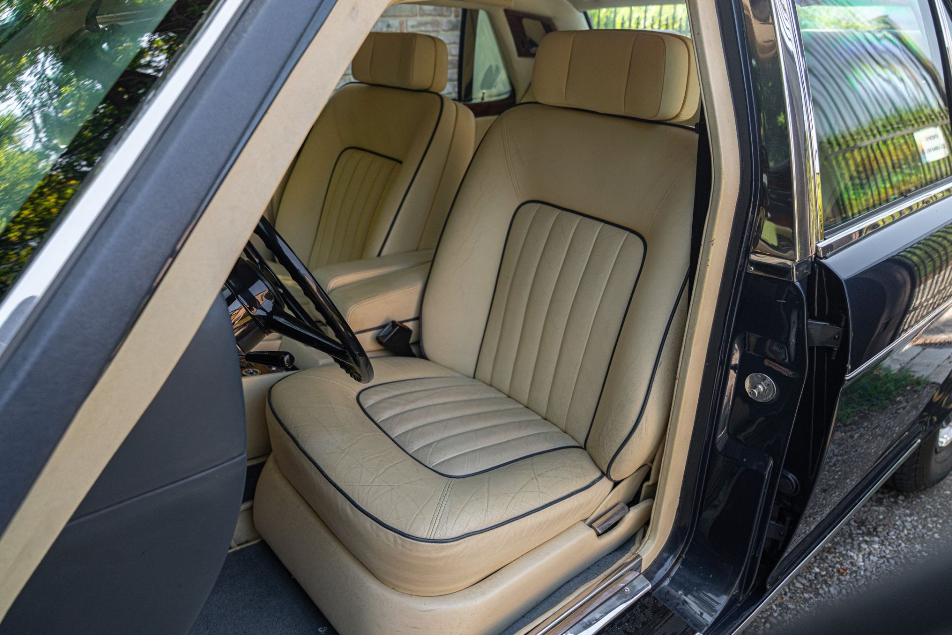1985 BENTLEY MULSANNE - BRV (Bullet Resistant Vehicle)