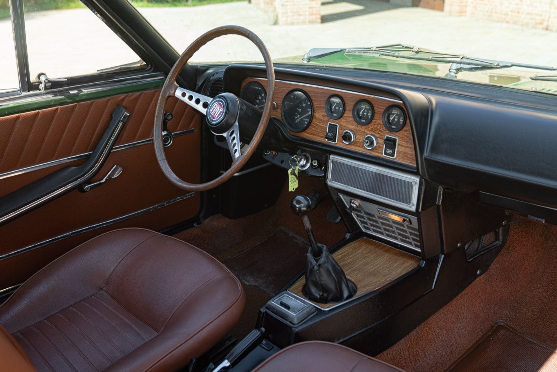 1969 FIAT 124 SPORT