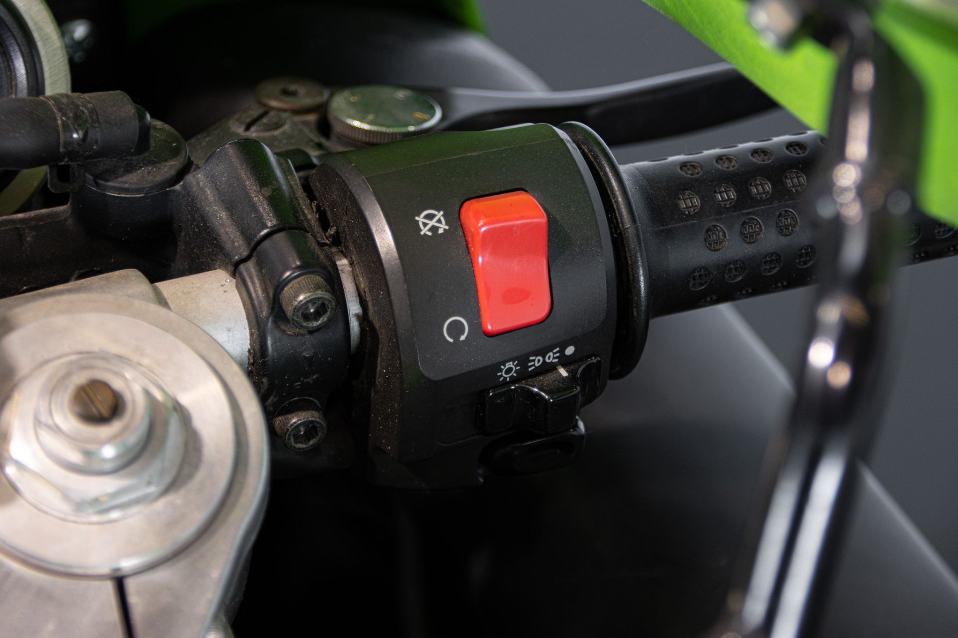 1996 KAWASAKI ZX-7R