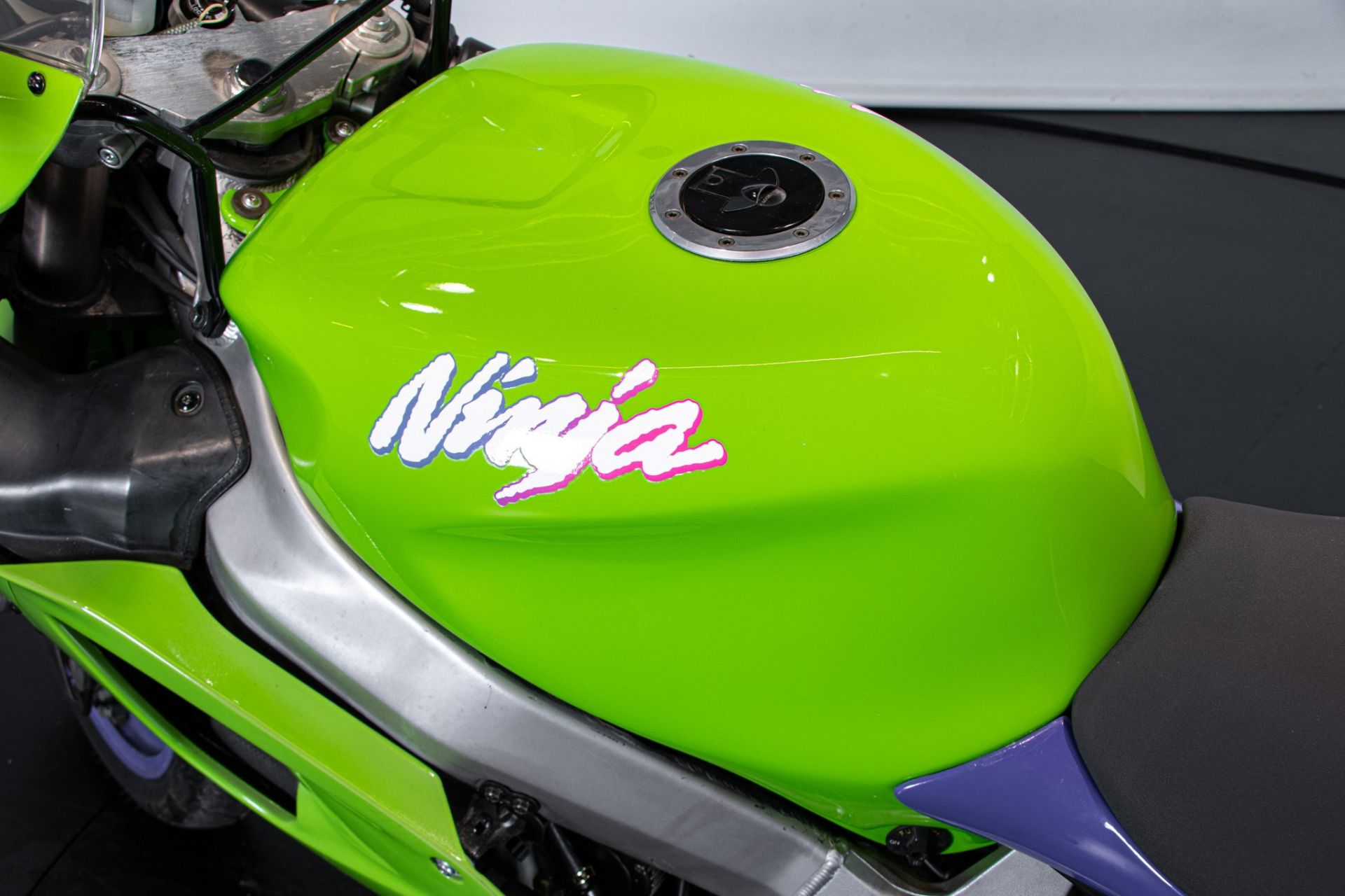 1996 KAWASAKI ZX-7R