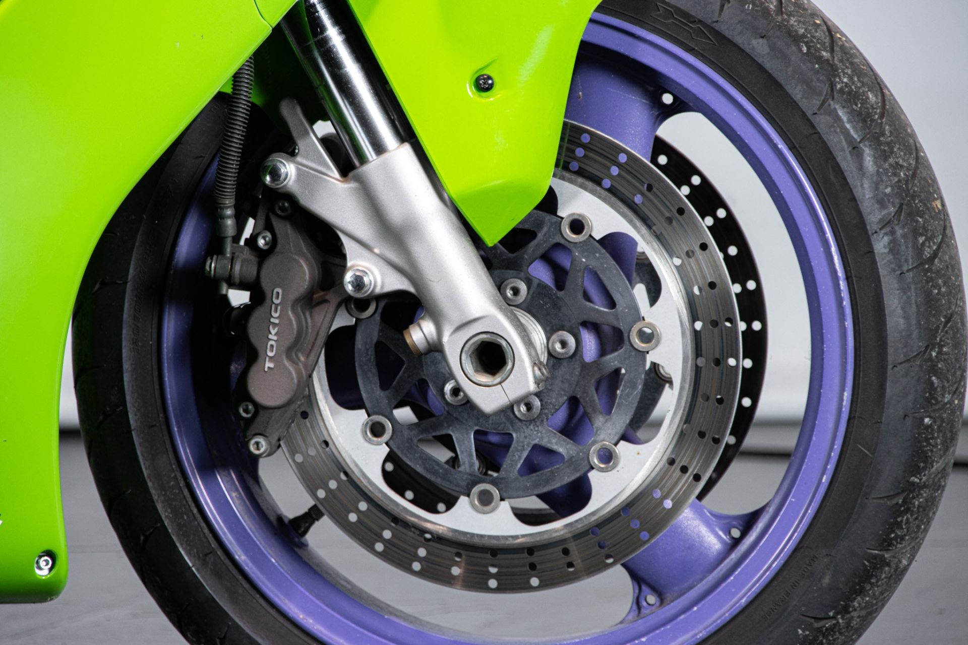1996 KAWASAKI ZX-7R