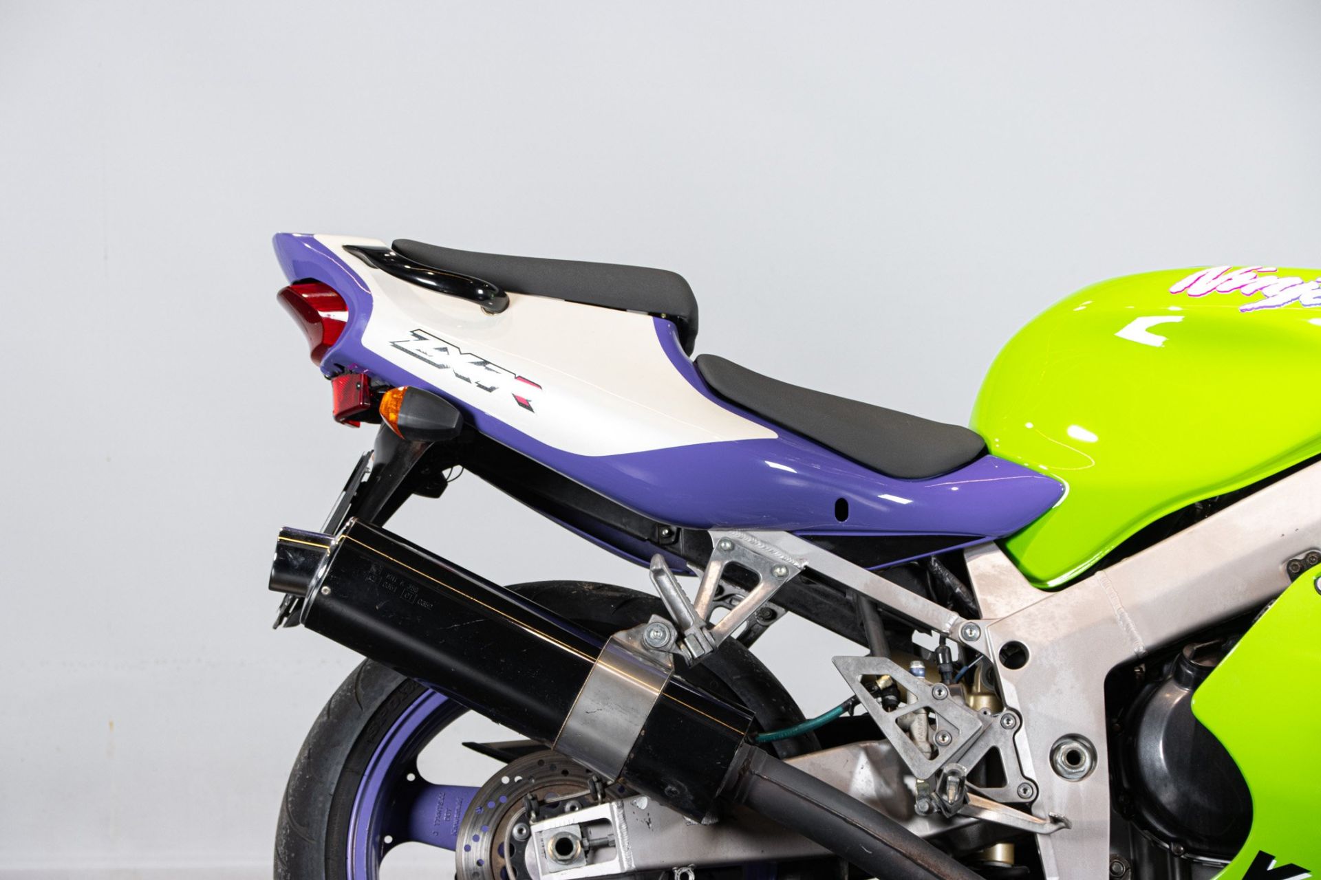 1996 KAWASAKI ZX-7R
