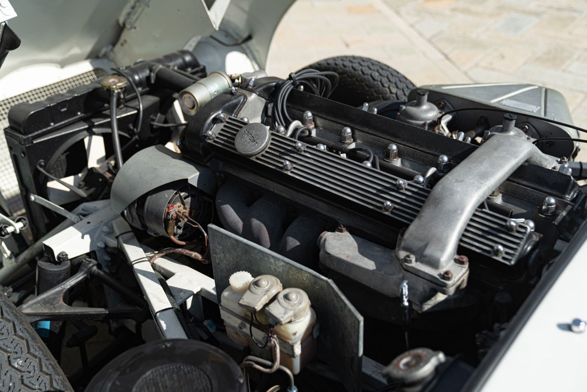 1968 JAGUAR E-TYPE I° SERIE 4.2 ROADSTER