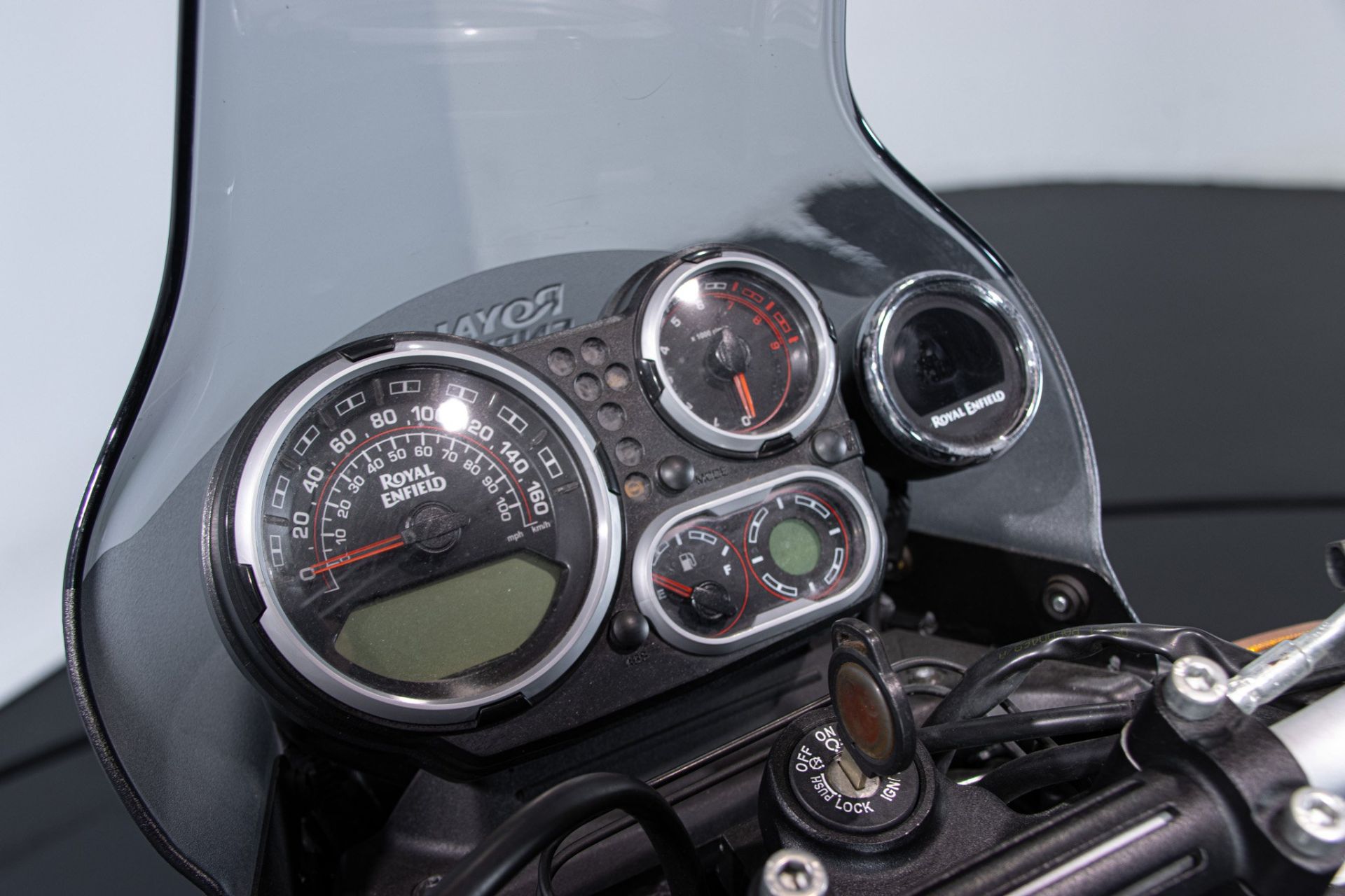 2022 ROYAL ENFIELD HIMALAYAN 411