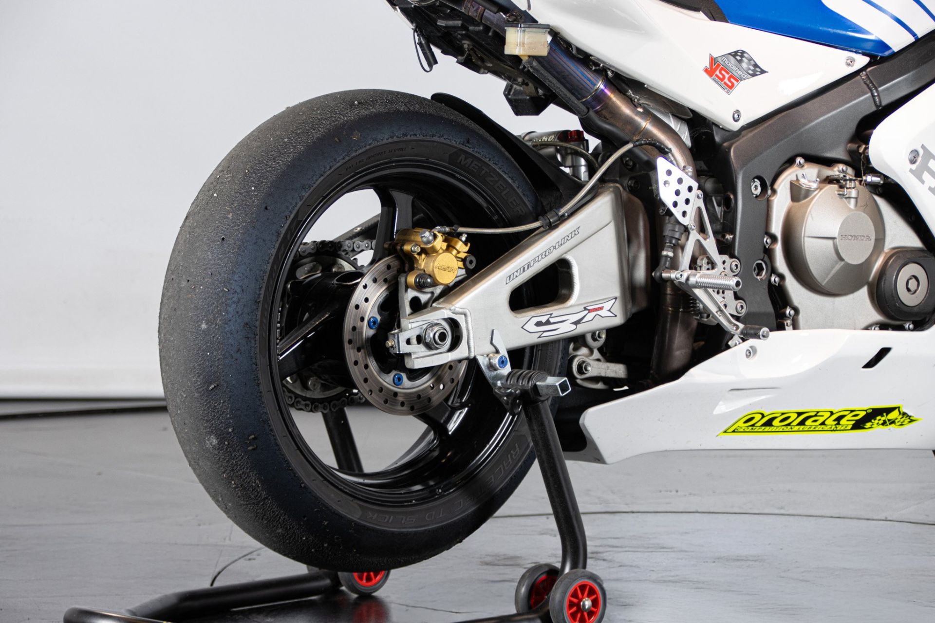 2004 HONDA CBR 600 RR