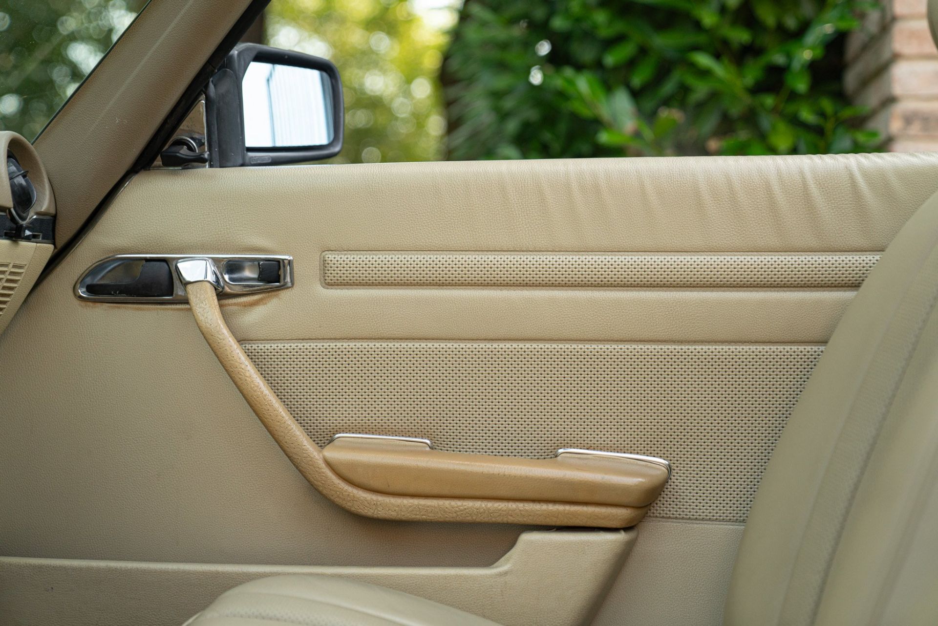 1977 MERCEDES-BENZ 450 SL