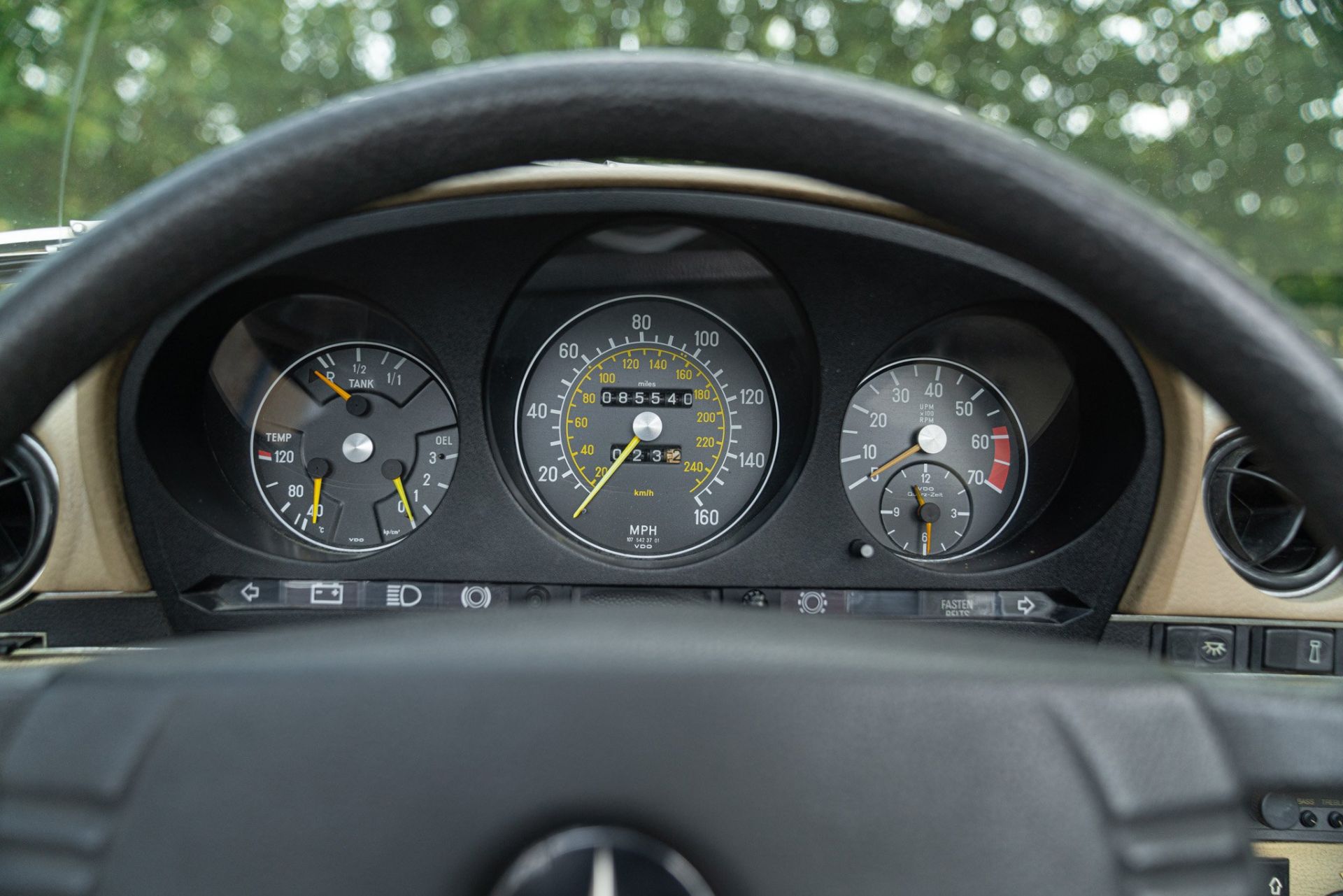 1977 MERCEDES-BENZ 450 SL