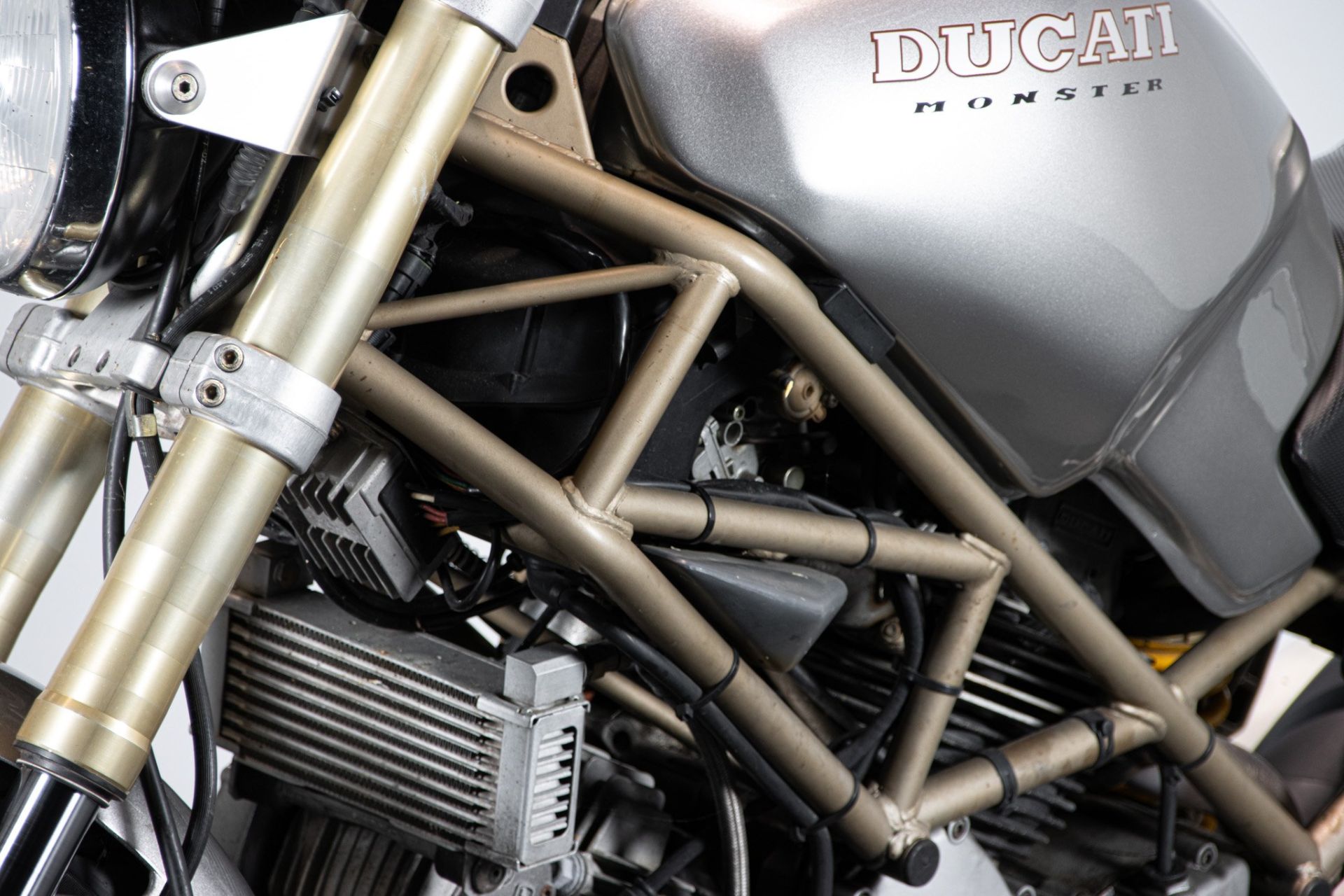 1996 DUCATI MONSTER M 750