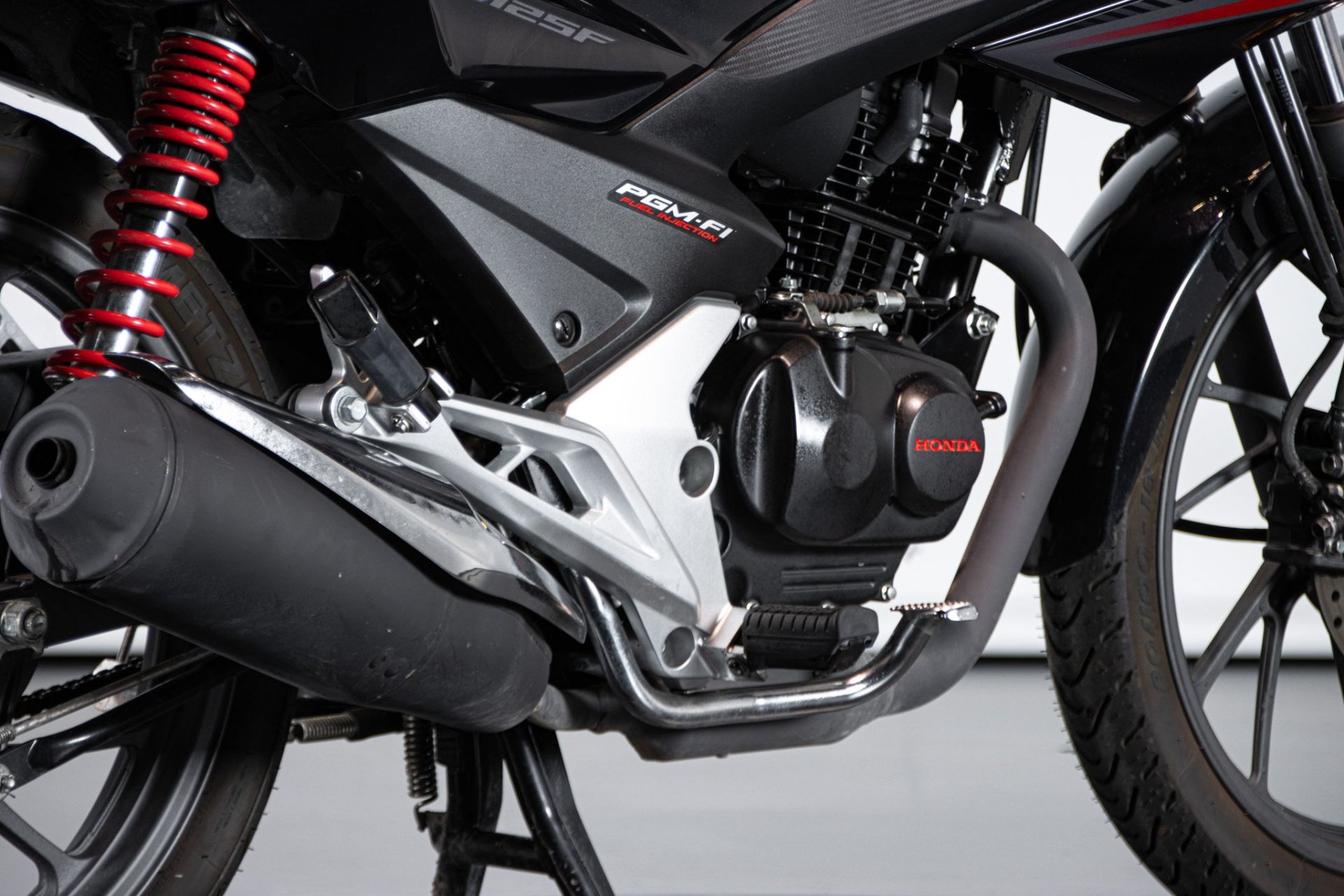 2017 HONDA CB 125 F