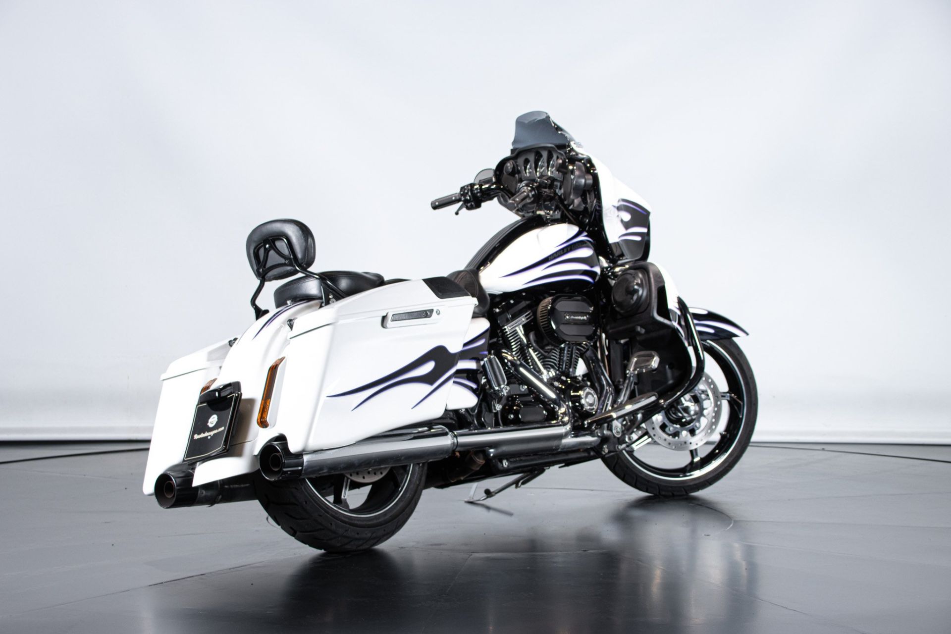 2015 HARLEY DAVIDSON STREET GLIDE CVO