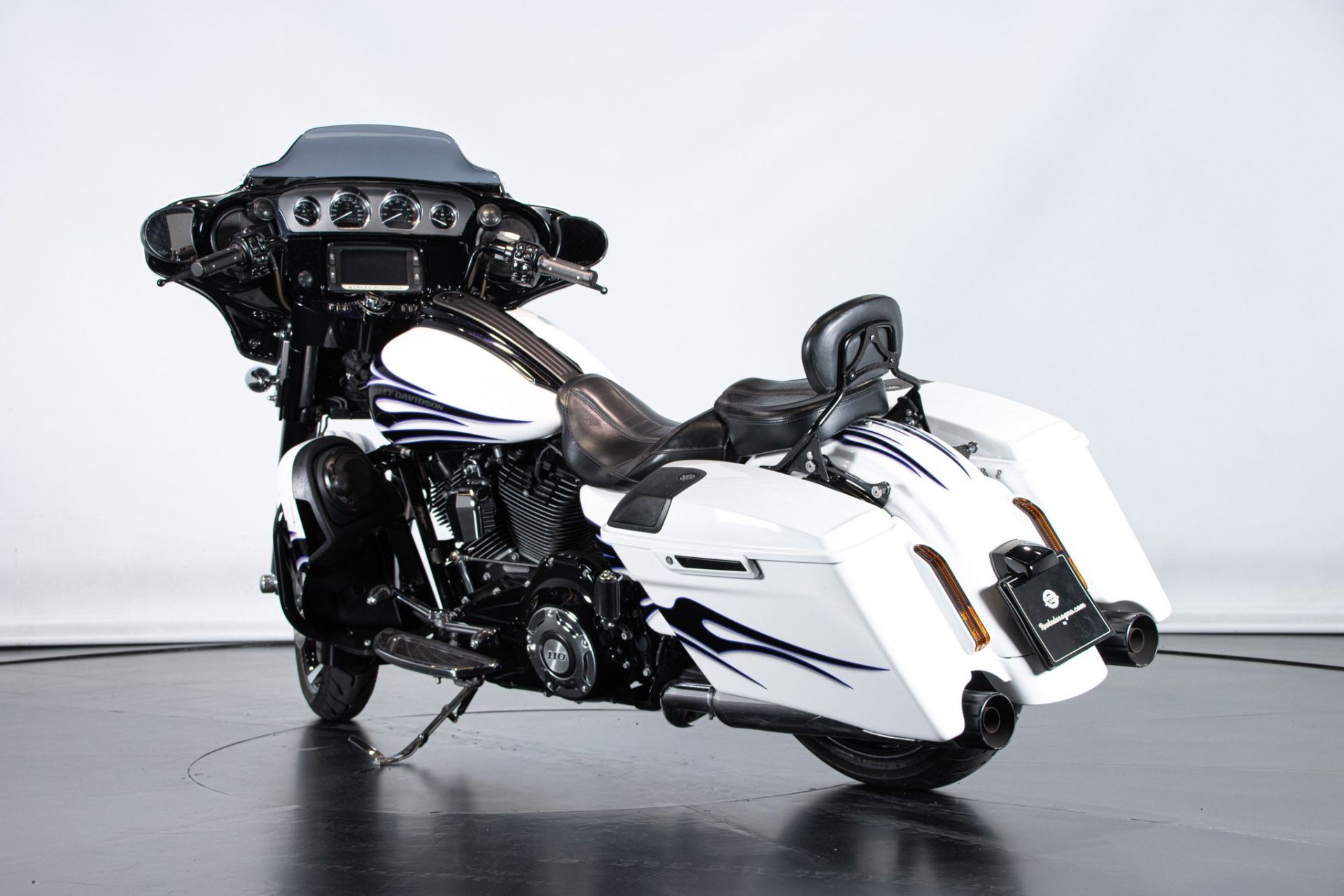 2015 HARLEY DAVIDSON STREET GLIDE CVO