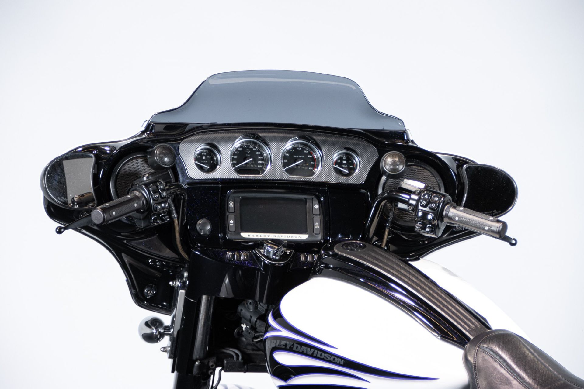 2015 HARLEY DAVIDSON STREET GLIDE CVO