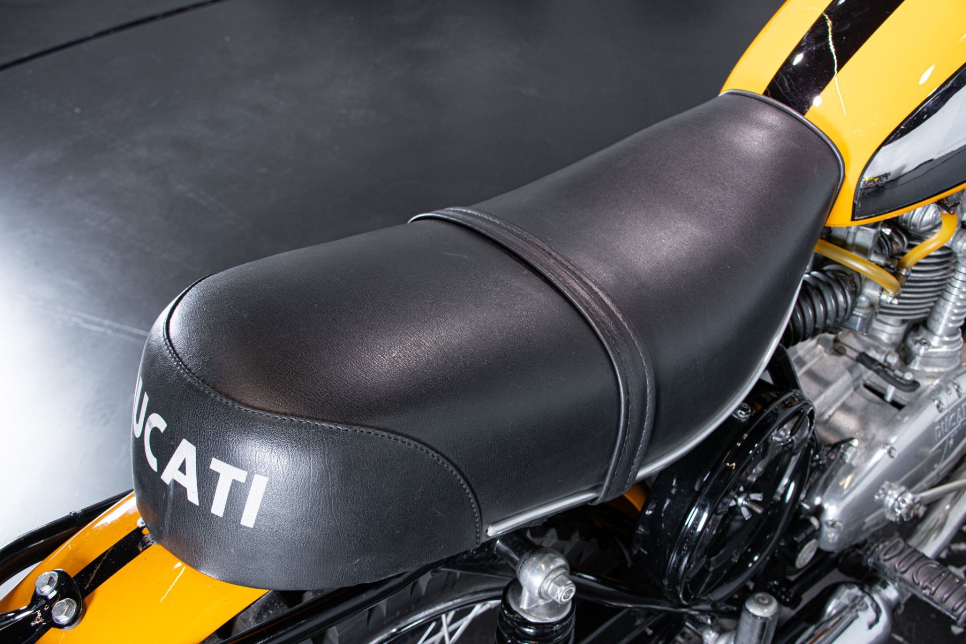 1971 DUCATI 250 SCRAMBLER