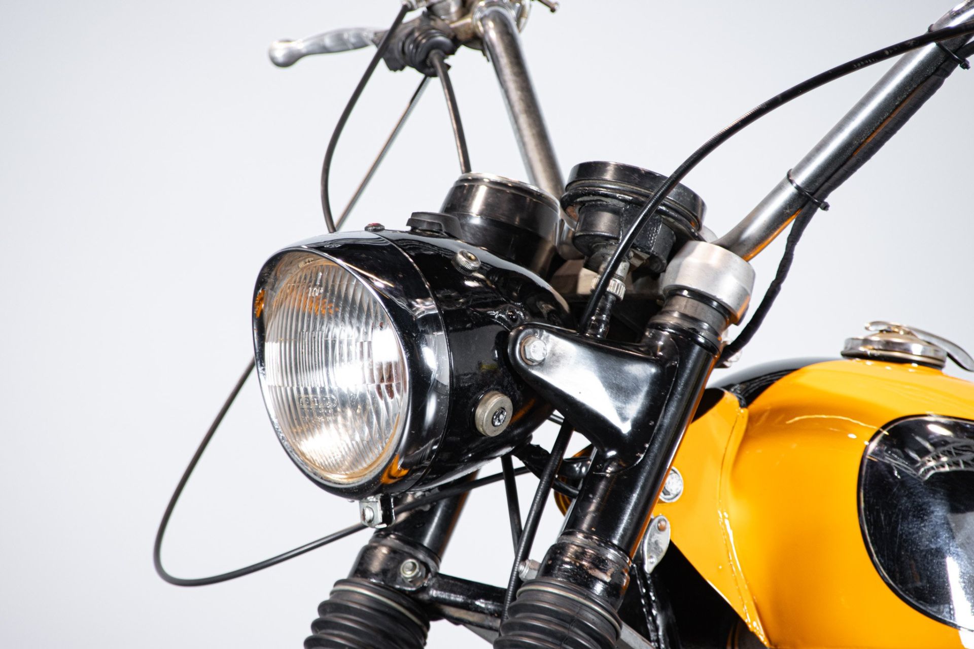 1971 DUCATI 250 SCRAMBLER