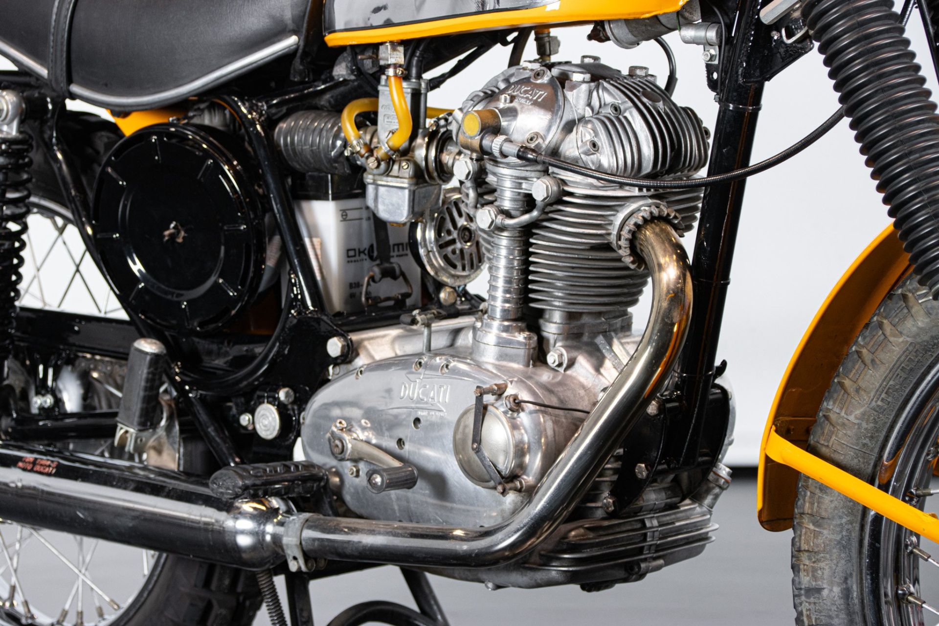 1971 DUCATI 250 SCRAMBLER