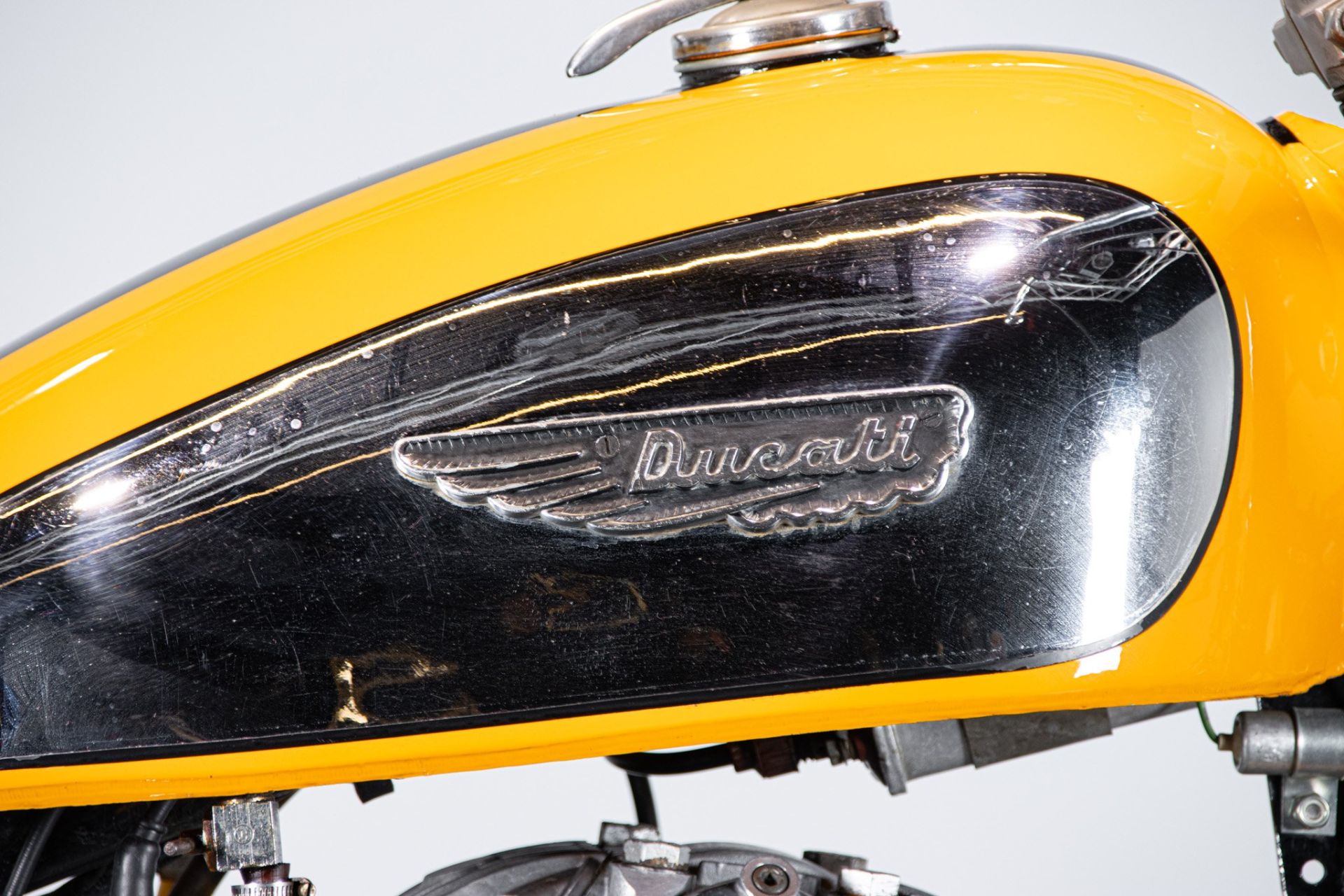 1971 DUCATI 250 SCRAMBLER