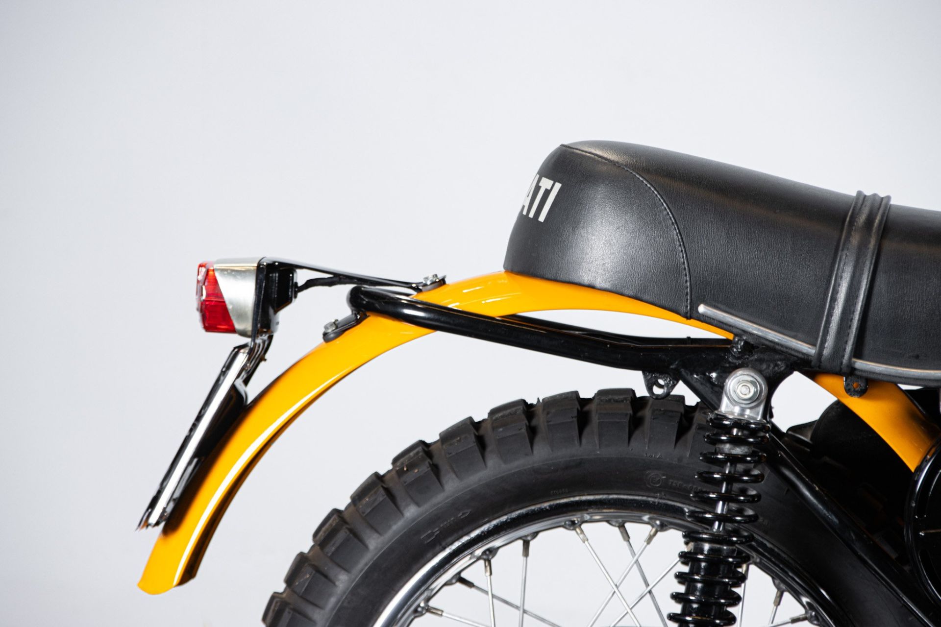 1971 DUCATI 250 SCRAMBLER