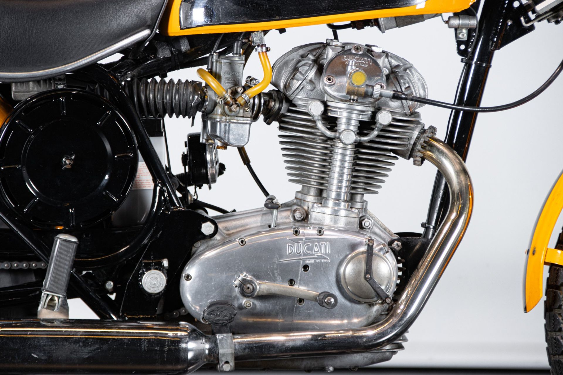 1971 DUCATI 250 SCRAMBLER