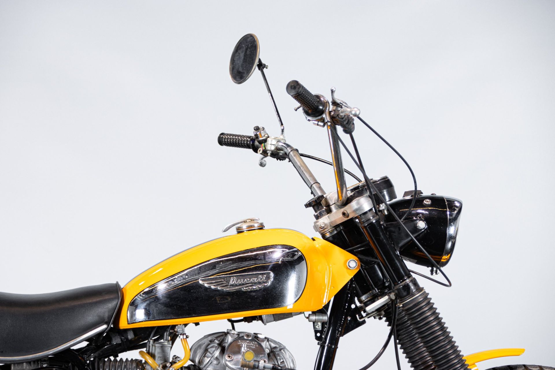 1971 DUCATI 250 SCRAMBLER