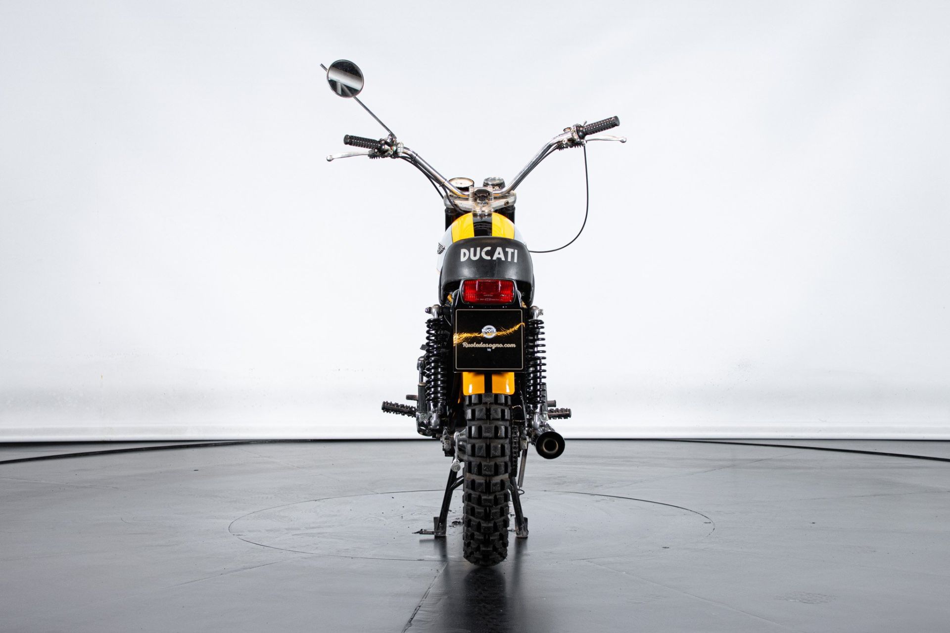 1971 DUCATI 250 SCRAMBLER