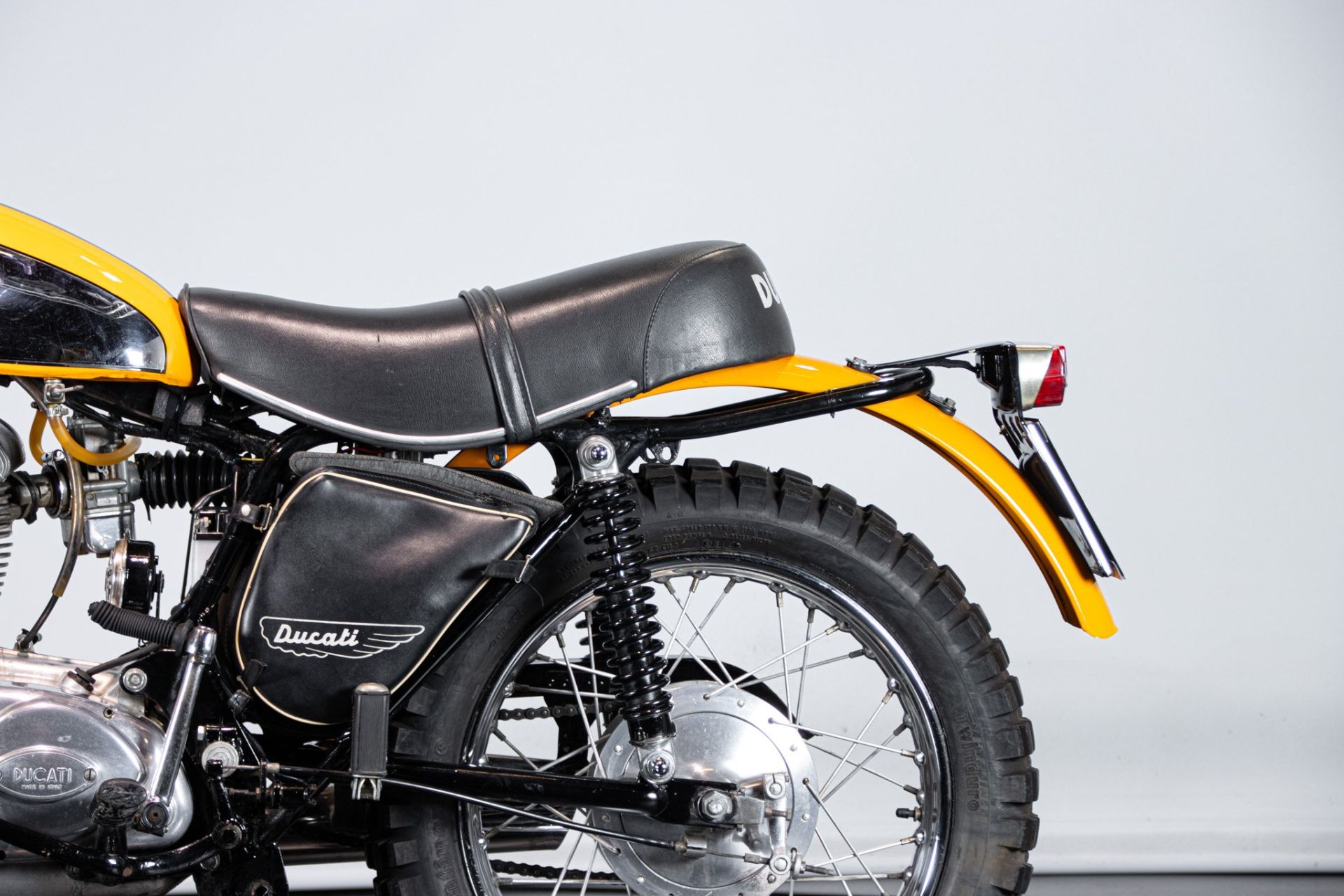 1971 DUCATI 250 SCRAMBLER