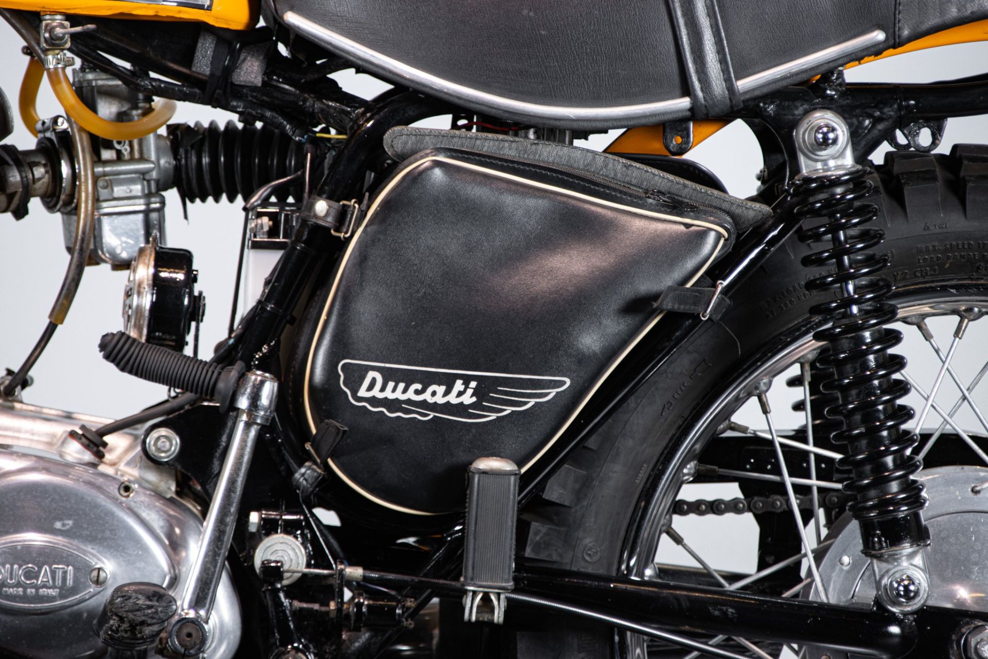1971 DUCATI 250 SCRAMBLER