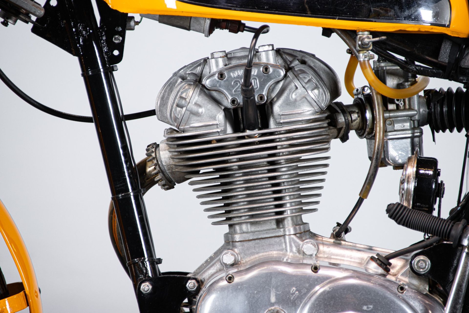 1971 DUCATI 250 SCRAMBLER