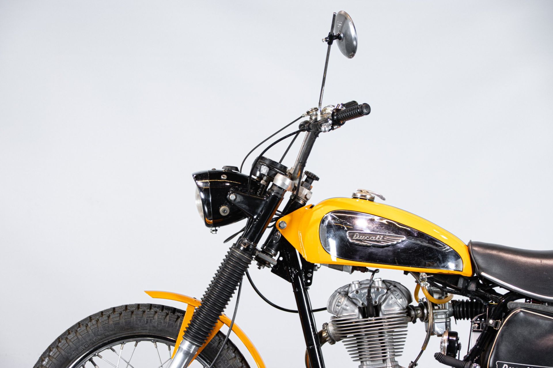 1971 DUCATI 250 SCRAMBLER