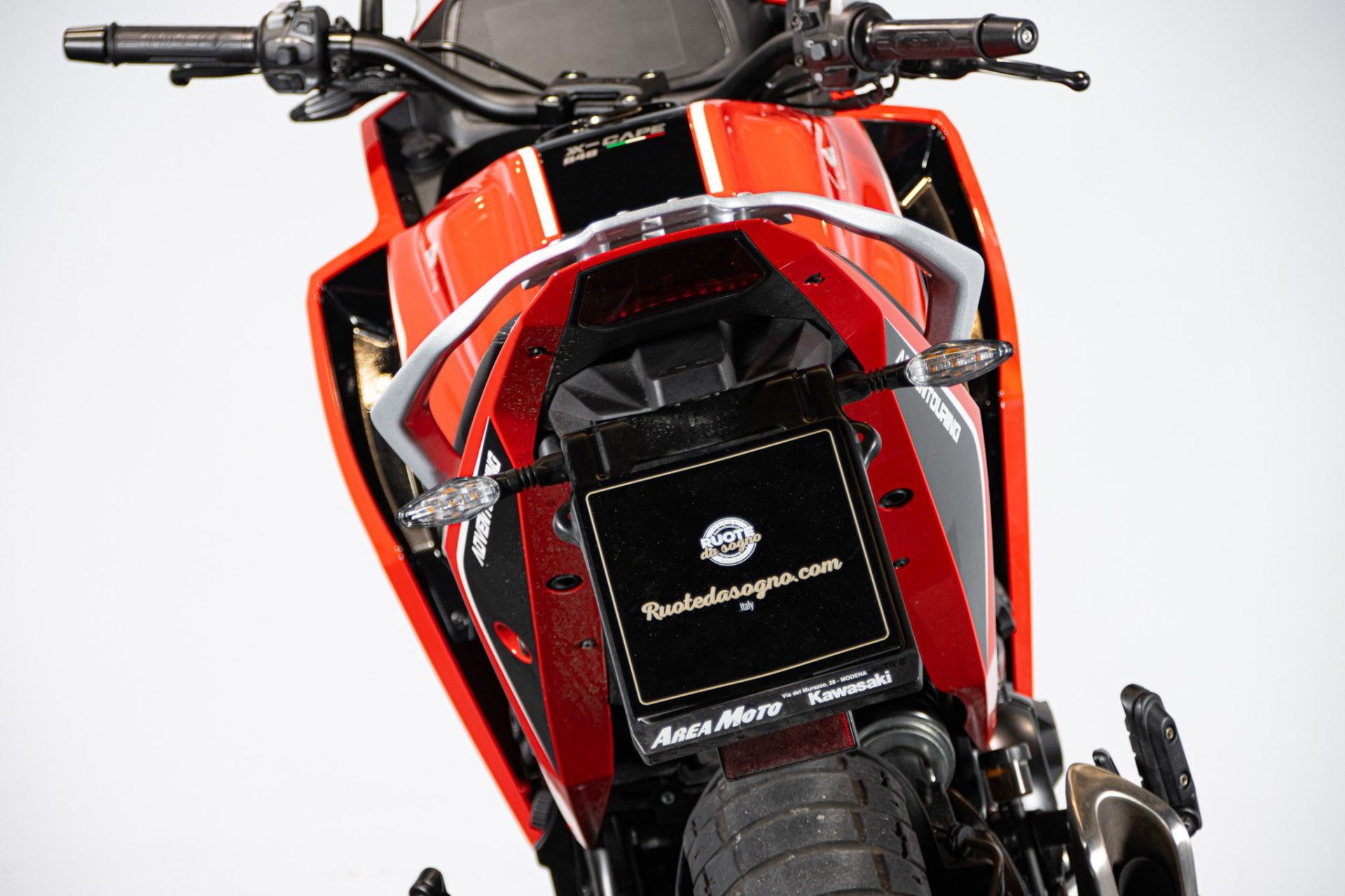 2023 MOTO MORINI X-CAPE 649