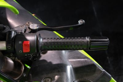 1996 KAWASAKI ZX-7R