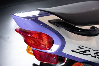 1996 KAWASAKI ZX-7R