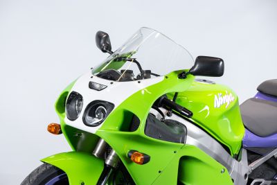 1996 KAWASAKI ZX-7R