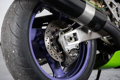 1996 KAWASAKI ZX-7R