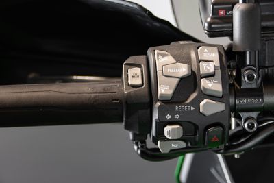 2020 KAWASAKI VERSYS 1000 SE