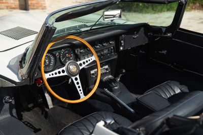 1968 JAGUAR E-TYPE I° SERIE 4.2 ROADSTER