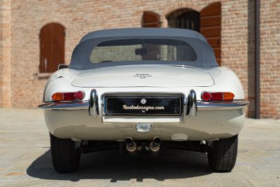 1968 JAGUAR E-TYPE I° SERIE 4.2 ROADSTER