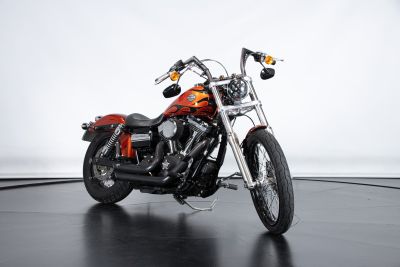 2010 HARLEY DAVIDSON DYNA WYDE GLIDE
