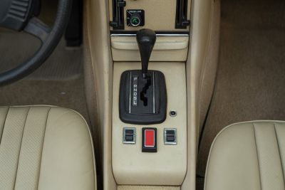1977 MERCEDES-BENZ 450 SL
