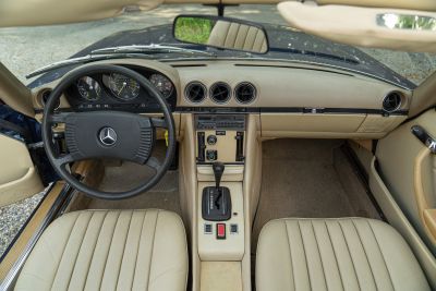 1977 MERCEDES-BENZ 450 SL