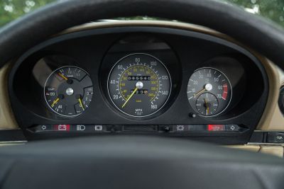 1977 MERCEDES-BENZ 450 SL