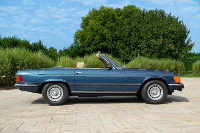 1977 MERCEDES-BENZ 450 SL