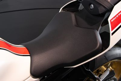 2023 YAMAHA R1 60°th ANNIVERSARIO