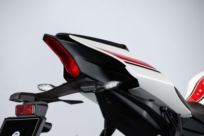 2023 YAMAHA R1 60°th ANNIVERSARIO