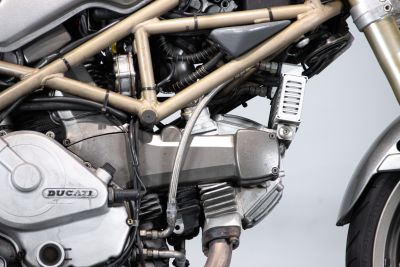 1996 DUCATI MONSTER M 750
