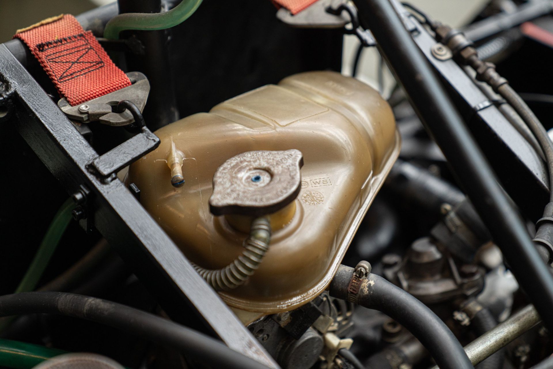 1987 FORMULA ALFA BOXER