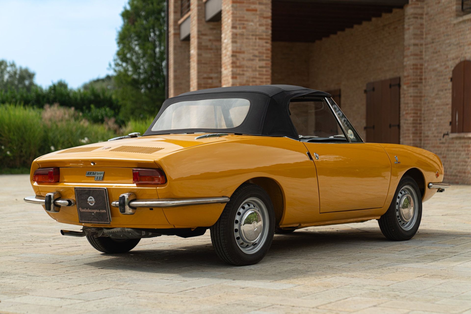1969 FIAT SPORT 850 SPIDER BERTONE