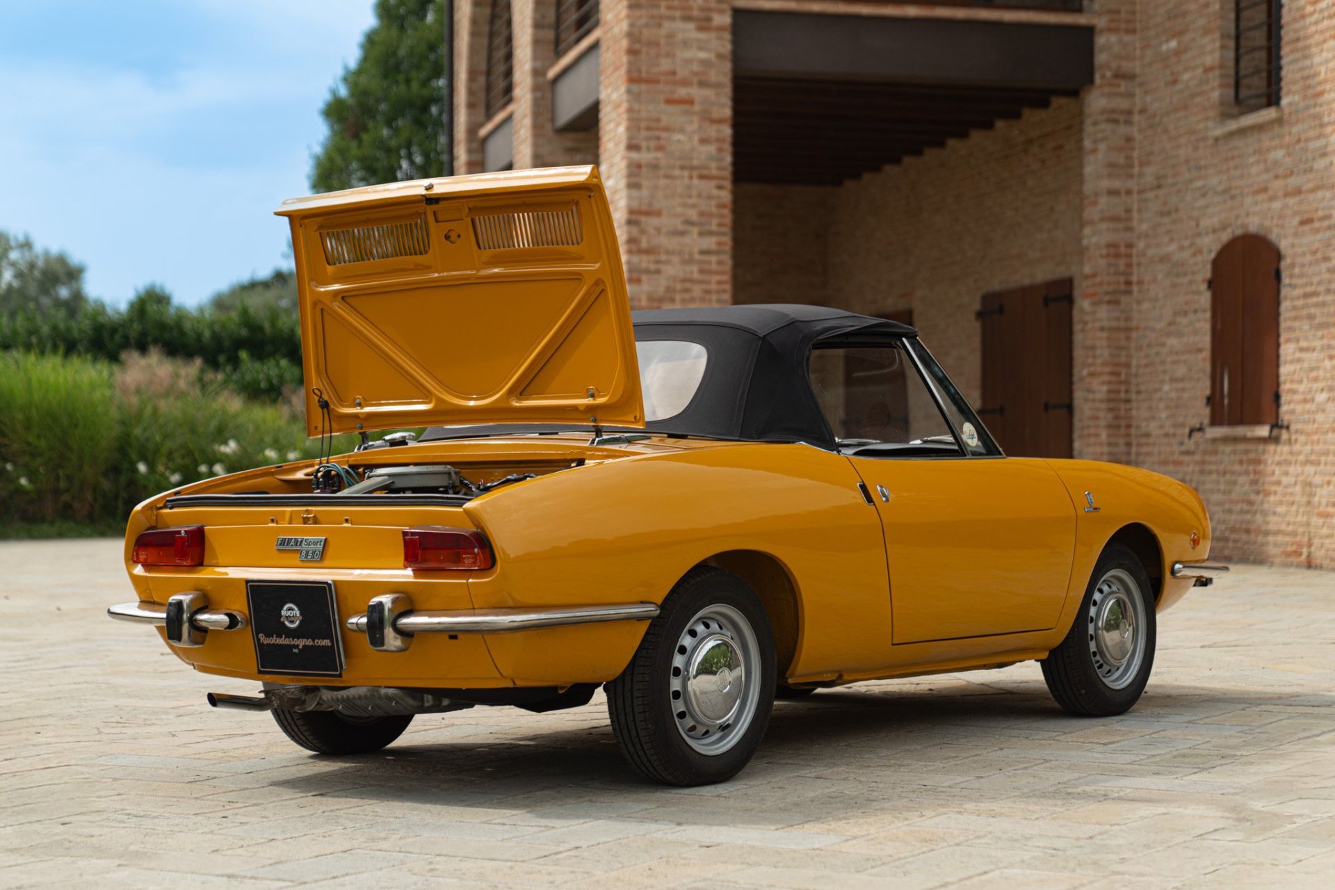 1969 FIAT SPORT 850 SPIDER BERTONE