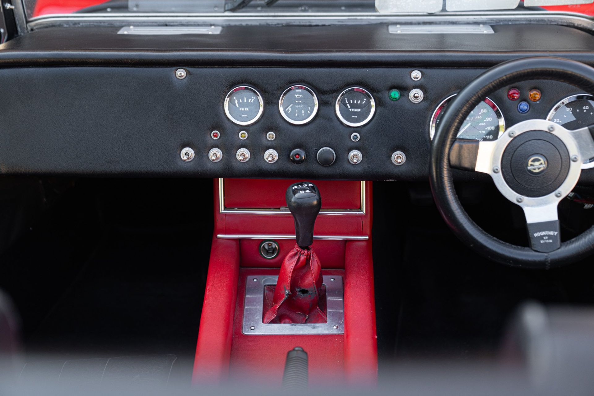 1979 ROBIN HOOD ENGINEERING S7