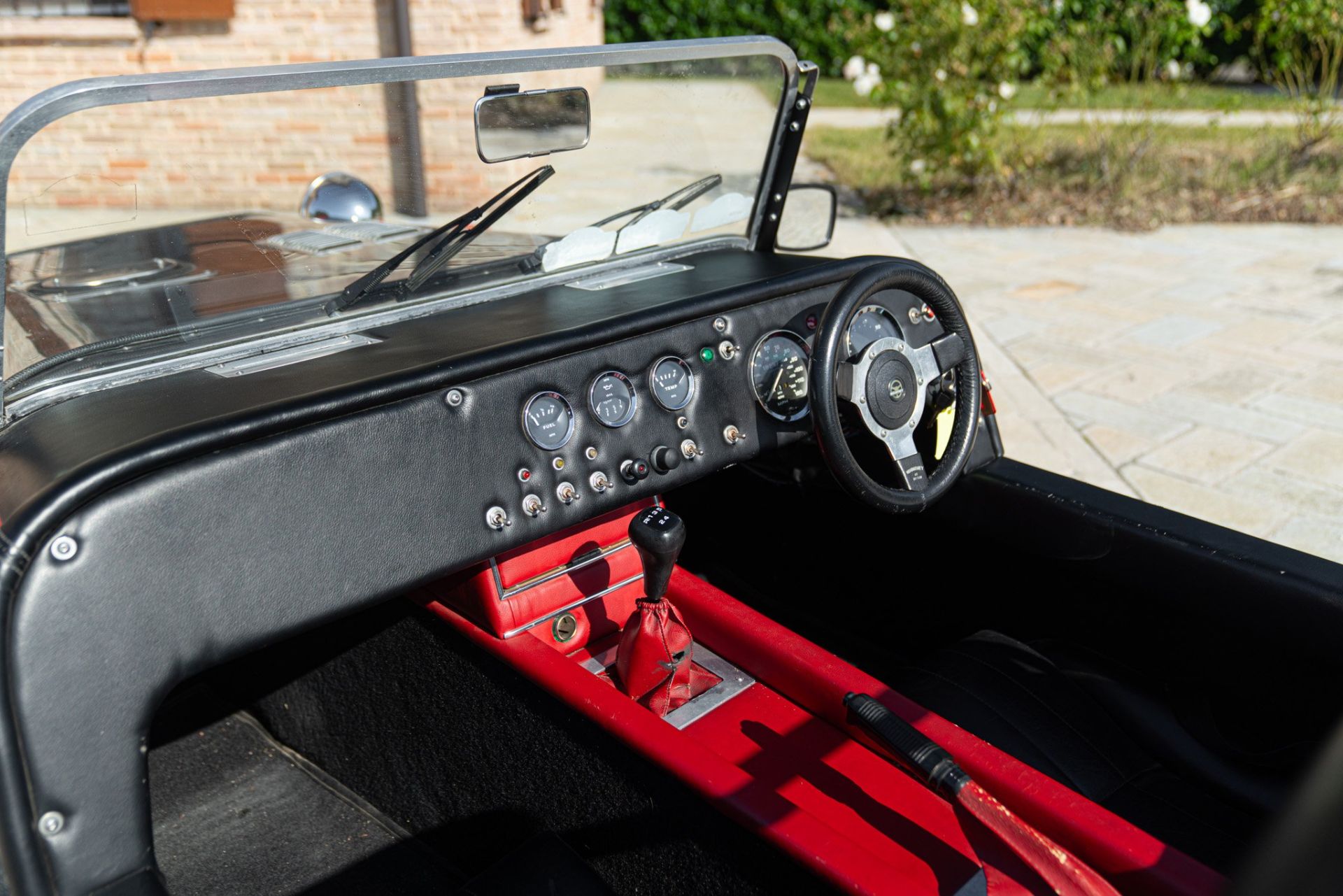 1979 ROBIN HOOD ENGINEERING S7