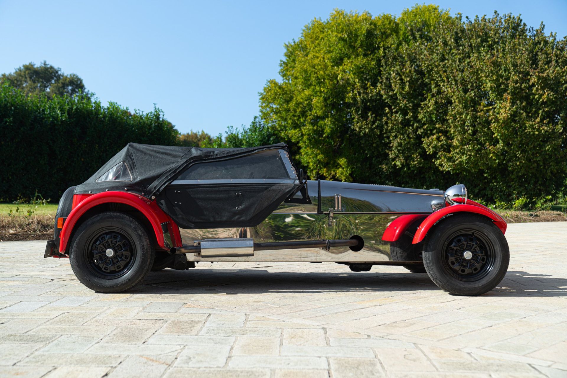 1979 ROBIN HOOD ENGINEERING S7